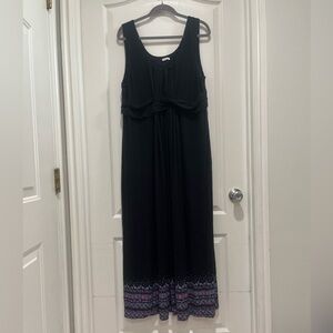 Soma Women’s Maxi Dress (no tag for size or fabric)